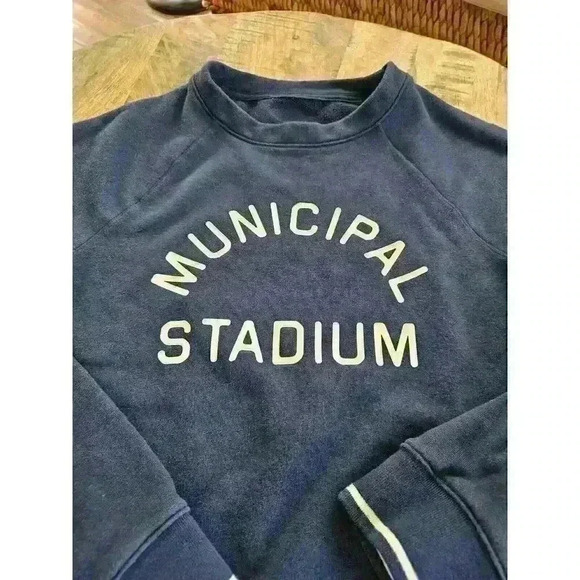 Under Armour "Municipal Stadium" Crew Neck Sweatshirt Size Small - Picture 7 of 7